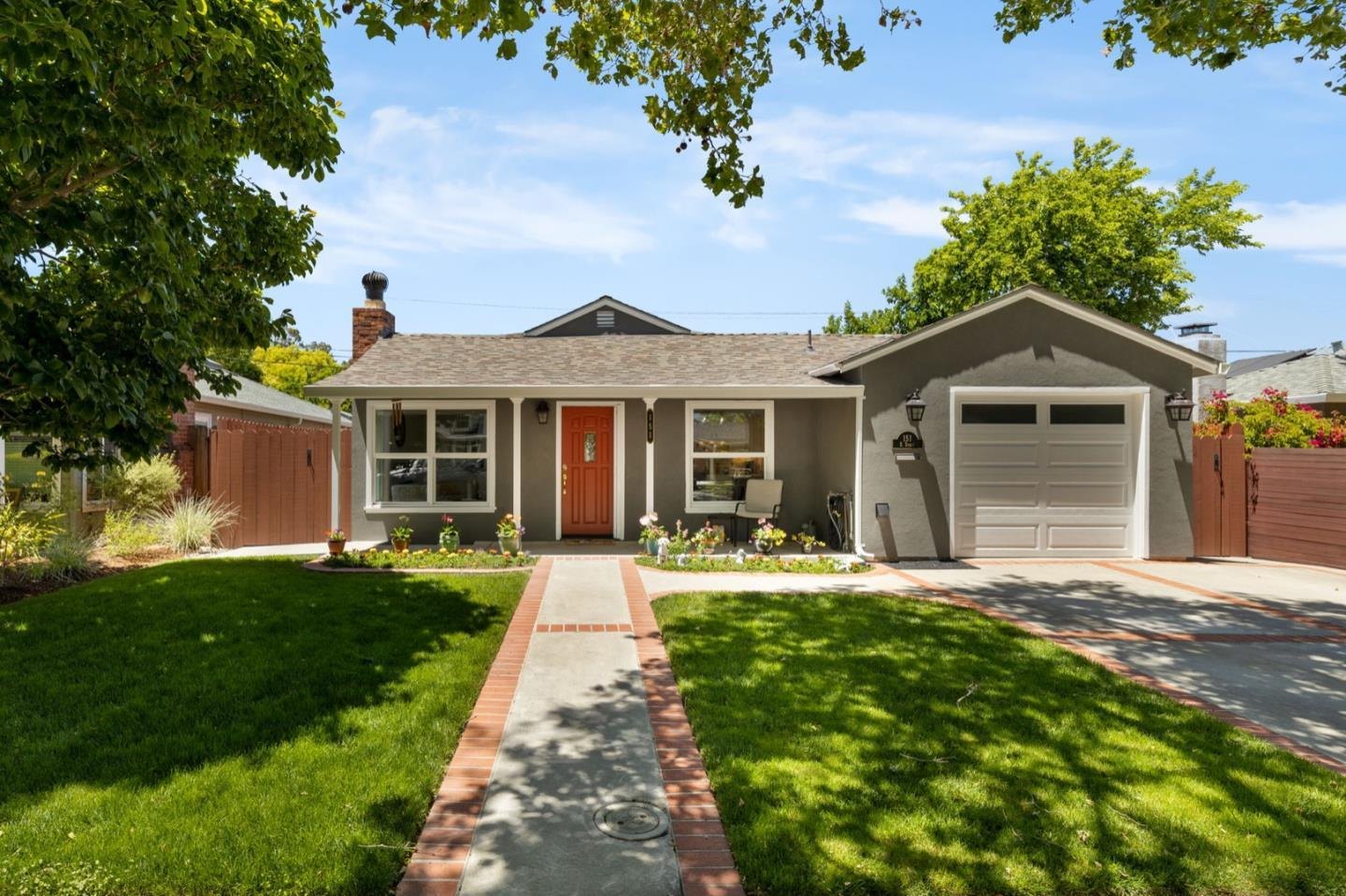151 E St, Redwood City, CA 94063